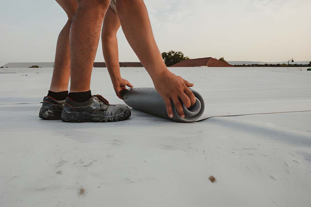 Comprehensive overview of TPO roof cost factors with a newly installed TPO roof